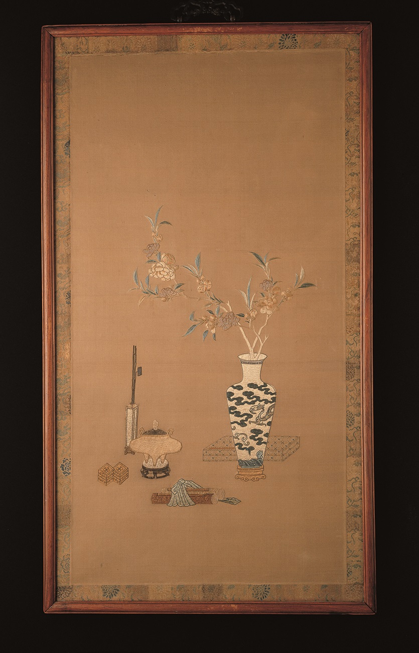 Panel Depicting Scholar’s Objects 첨부 이미지